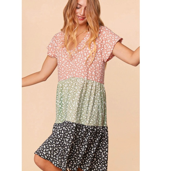 Haptics by Holly Harper Dresses & Skirts - One Left!  ⭐️Host Pick⭐️ Blush and Sage Ditsy Floral V-Neck Swing Dress